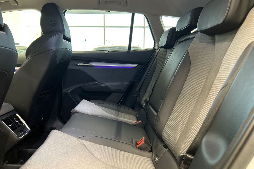 Skoda Enyaq 2023 80 iV