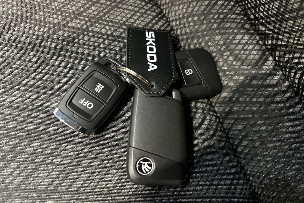 Skoda Karoq 2023 1.5 TSI Style DSG Autom.