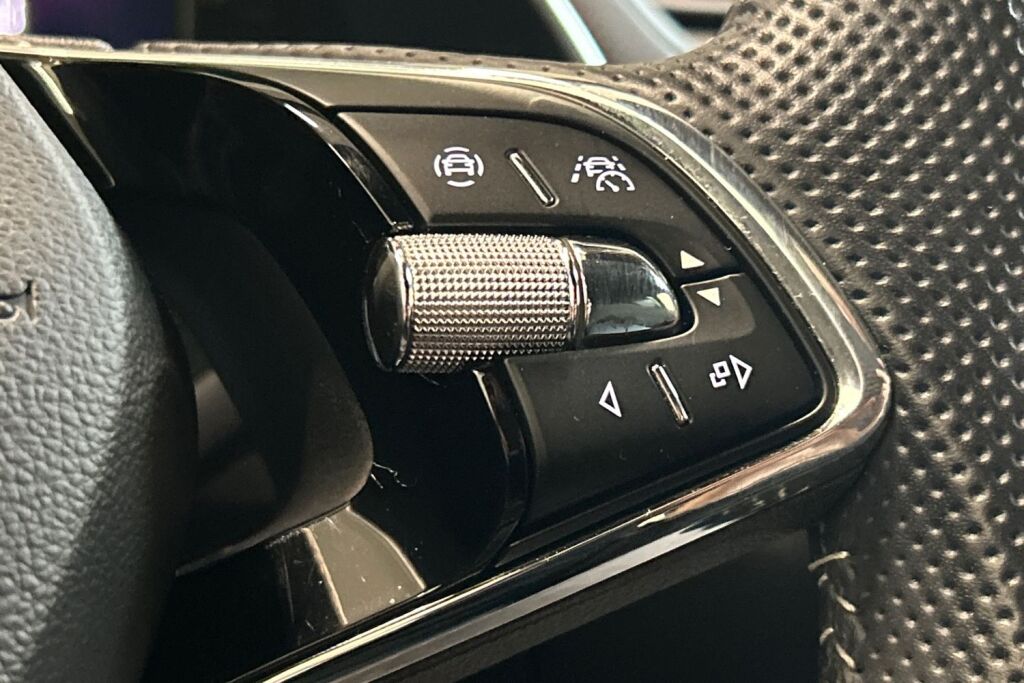 Skoda Superb 2023 1.5 TSI ACT SportLine Business DSG Autom.