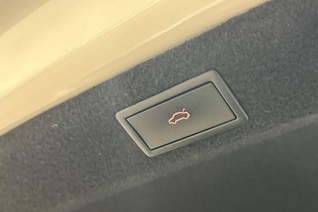 Skoda Superb 2023 1.5 TSI ACT SportLine Business DSG Autom.