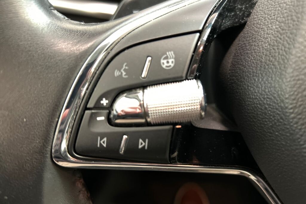 Skoda Karoq 2022 2.0 TDI 150 4x4 Ambition DSG Autom.