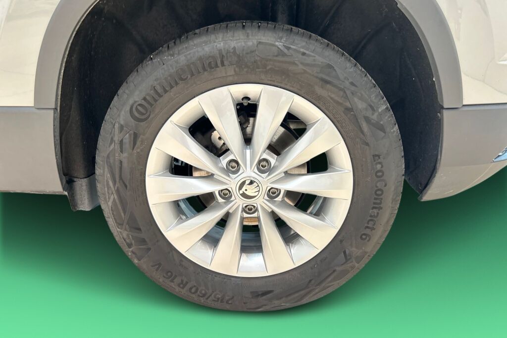 Skoda Karoq 2023 1.5 TSI Ambition DSG Autom.