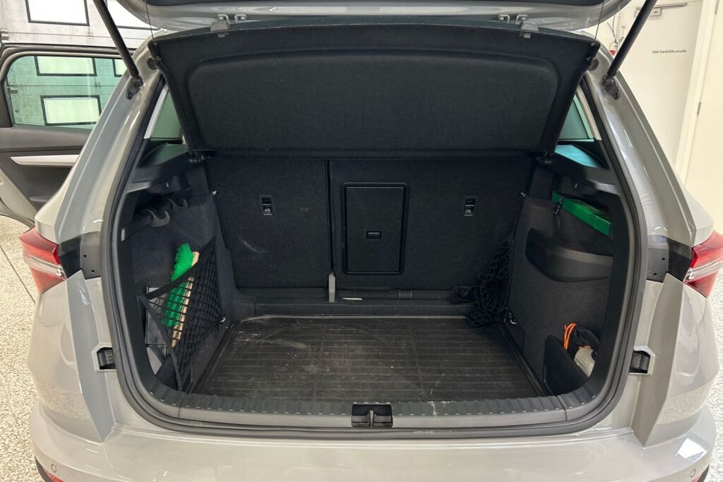 Skoda Karoq 2023 1.5 TSI Ambition DSG Autom.