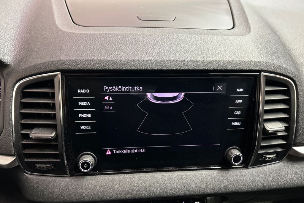 Skoda Karoq 2023 1.5 TSI Ambition DSG Autom.