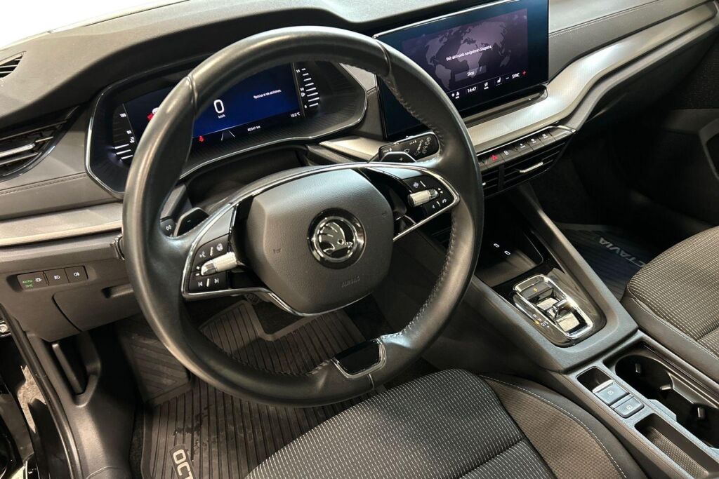 Skoda Octavia 2023 Combi 1.5 TSI Ambition eTEC DSG Autom.