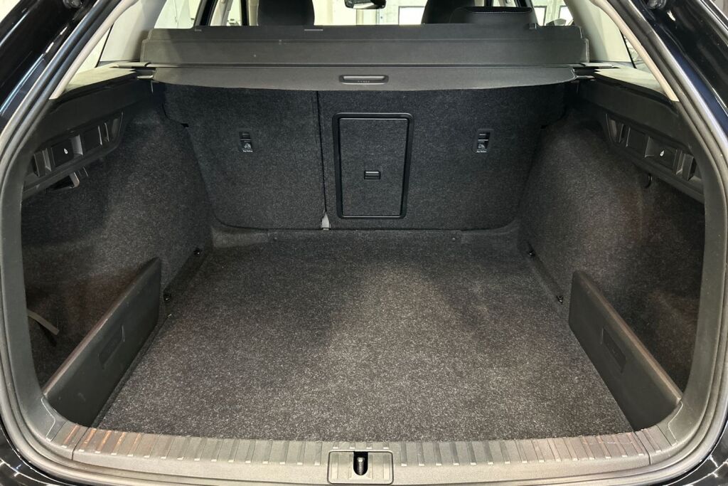 Skoda Octavia 2023 Combi 1.5 TSI Ambition eTEC DSG Autom.