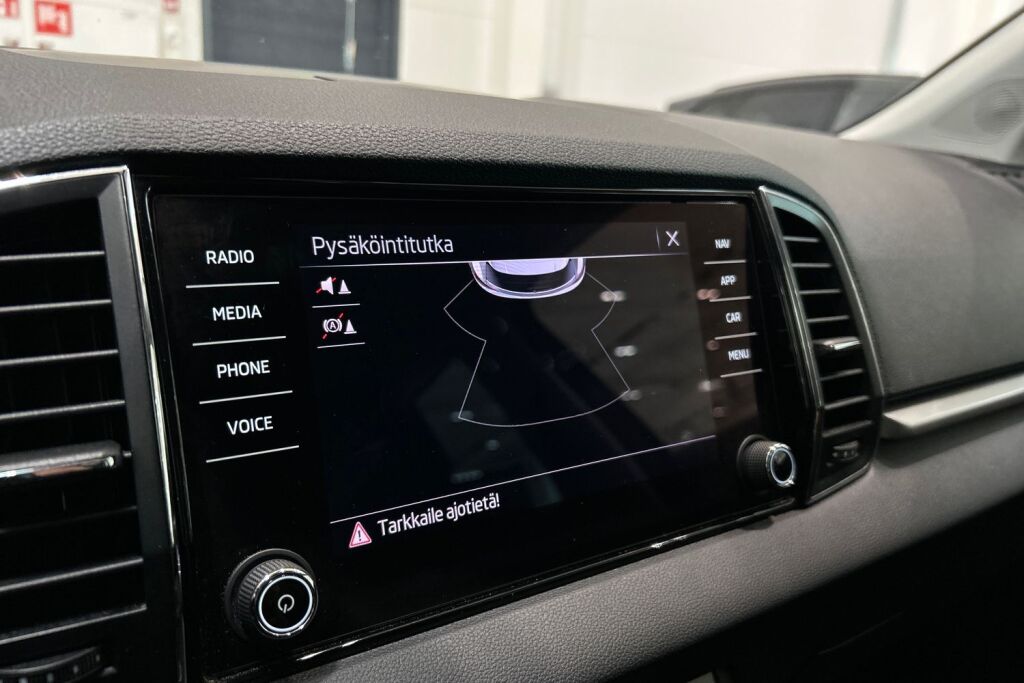 Skoda Karoq 2023 1.5 TSI Ambition DSG Autom.