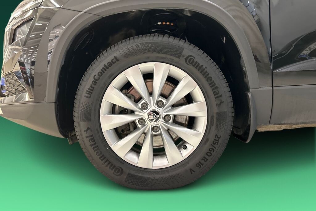 Skoda Karoq 2023 1.5 TSI Ambition DSG Autom.