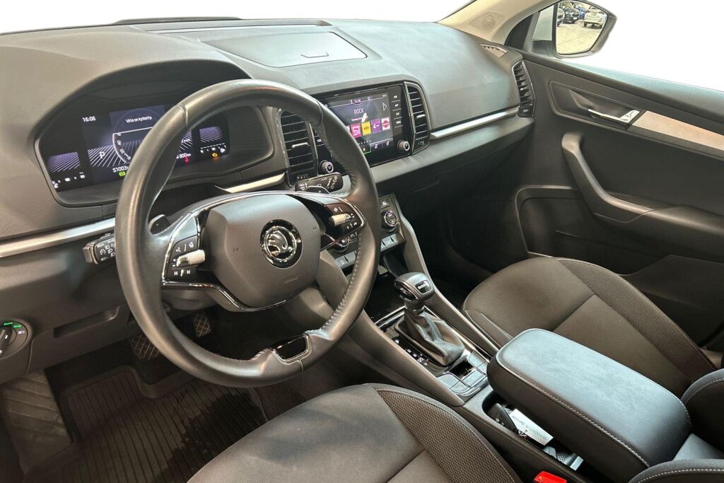 Skoda Karoq 2023 1.5 TSI Ambition DSG Autom.