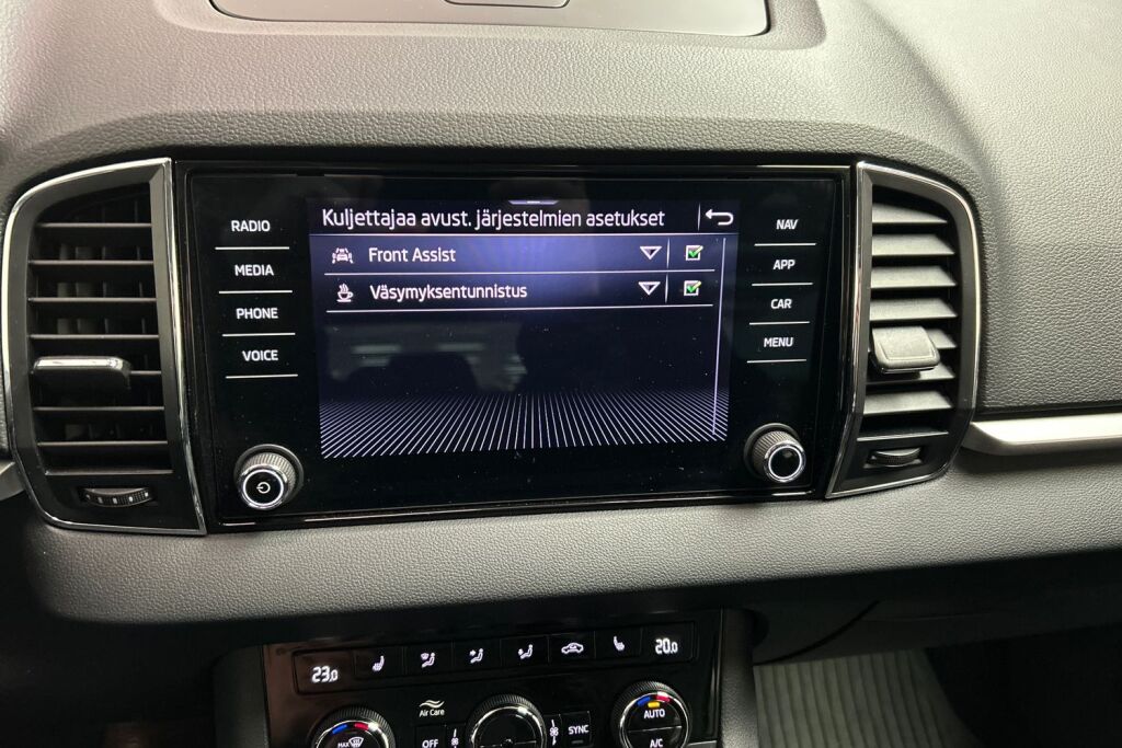 SKODA Karoq 2023 1.5 TSI Ambition DSG Autom.