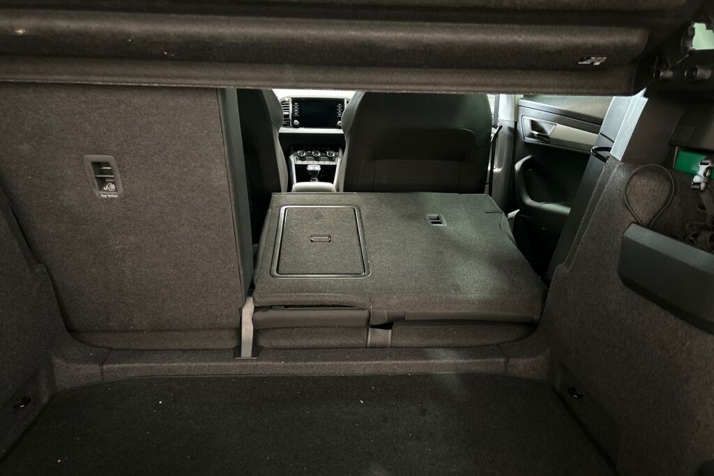 Skoda Karoq 2023 1.5 TSI Ambition DSG Autom.