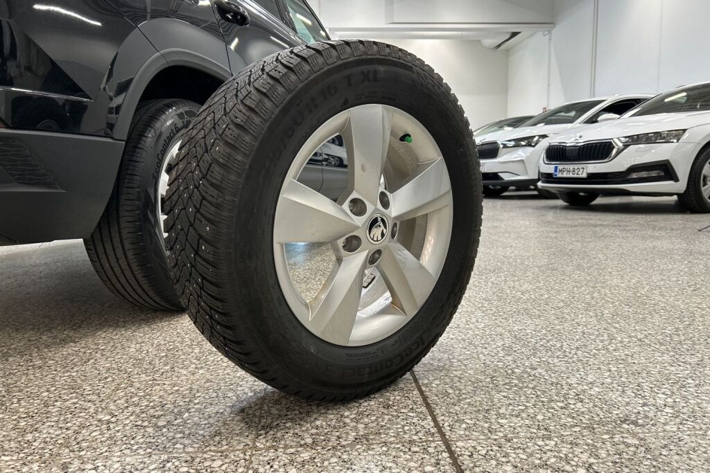 Skoda Karoq 2023 1.5 TSI Ambition DSG Autom.