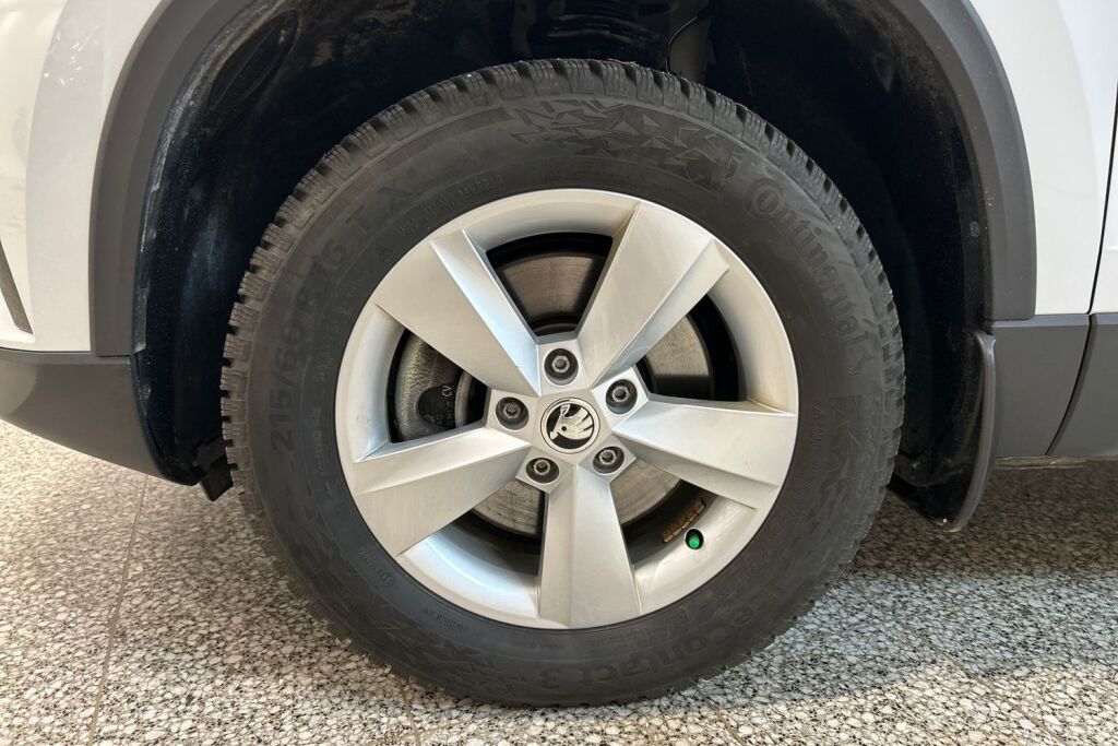 Skoda Karoq 2023 1.5 TSI Ambition DSG Autom.