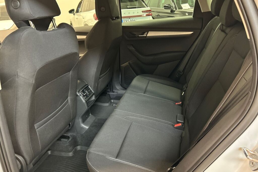 Skoda Karoq 2023 1.5 TSI Ambition DSG Autom.