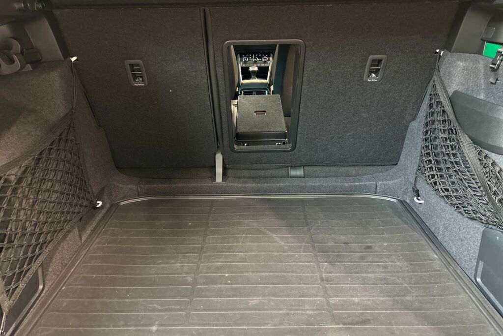 Skoda Karoq 2023 1.5 TSI Ambition DSG Autom.