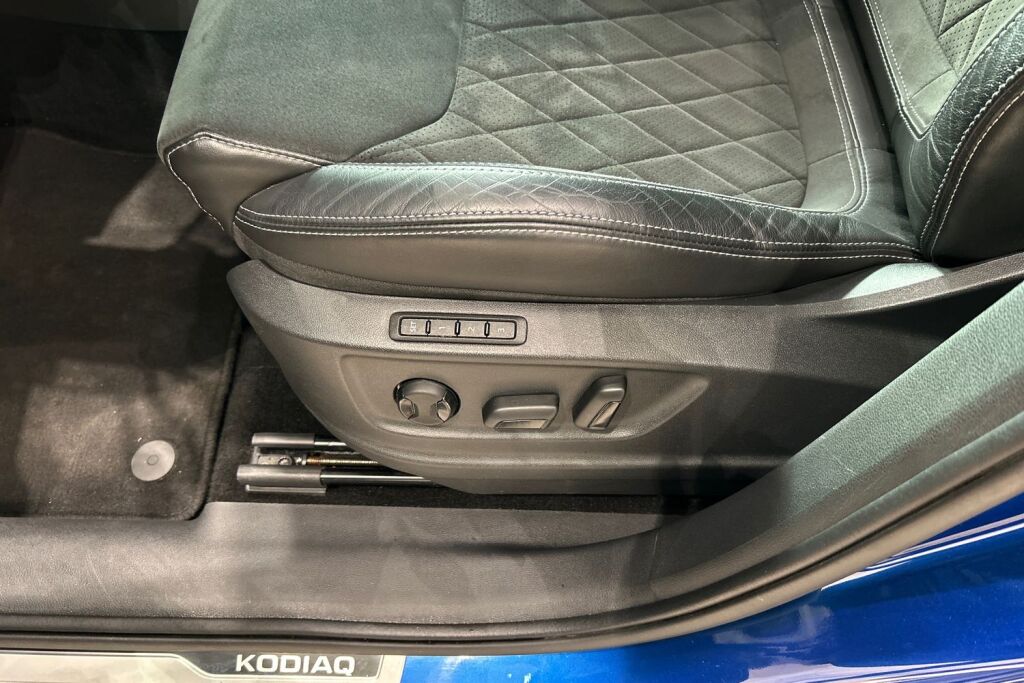 Skoda Kodiaq 2023 2.0 TDI 200 4x4 SportLine DSG Autom.
