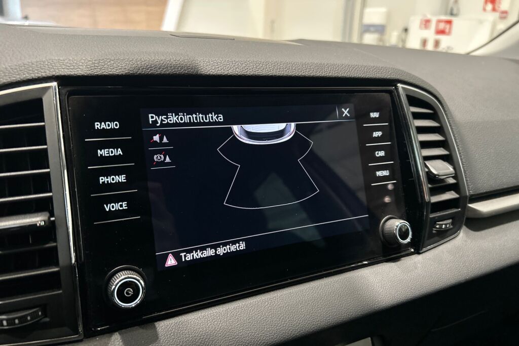 Skoda Karoq 2023 1.5 TSI Ambition DSG Autom.