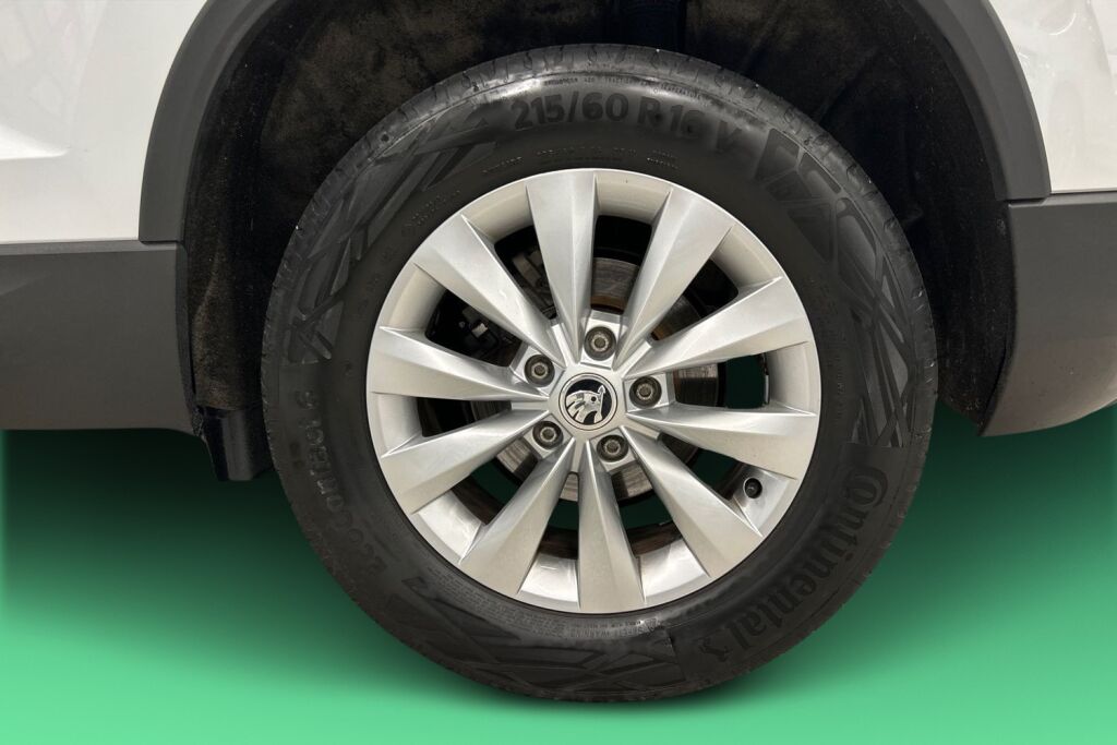 Skoda Karoq 2023 1.5 TSI 150hv Ambition DSG Autom.