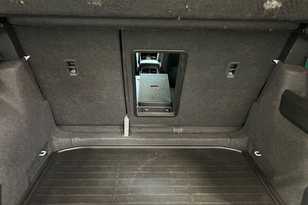 Skoda Karoq 2023 1.5 TSI 150hv Ambition DSG Autom.