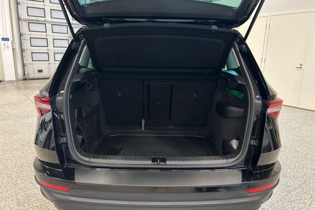 SKODA Karoq 2023 1.5 TSI Ambition DSG Autom.