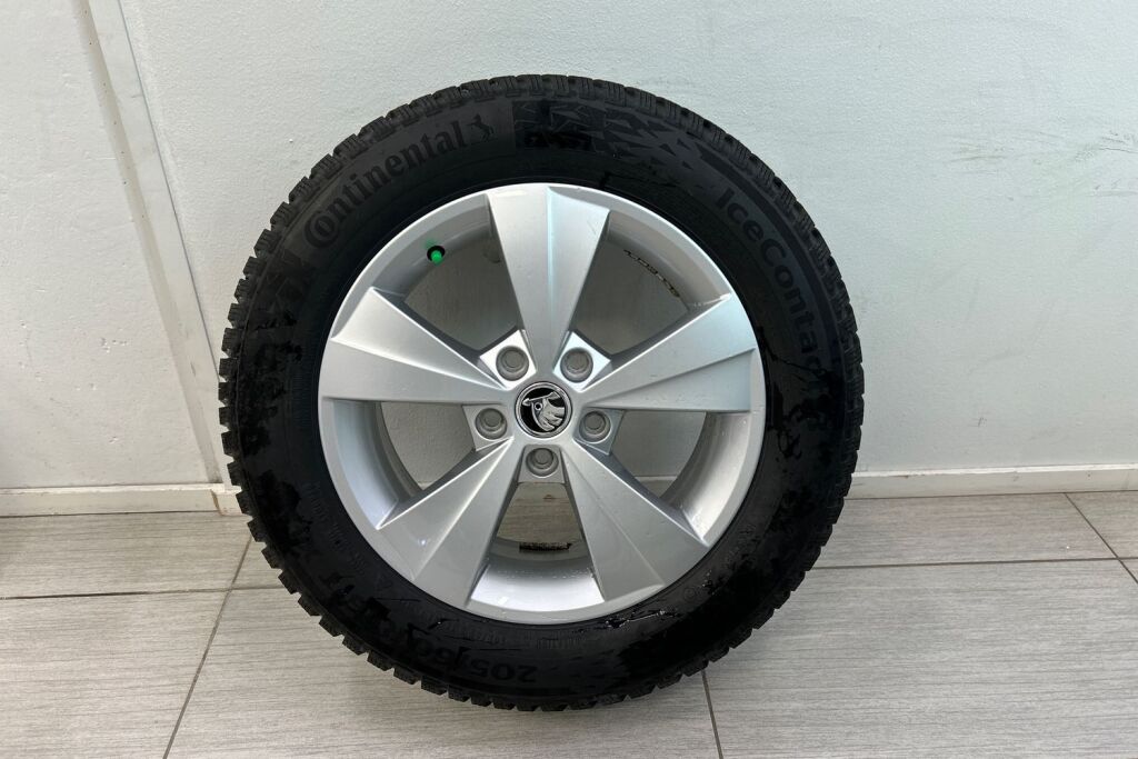 Skoda Octavia 2023 Combi 1.5 TSI Ambition eTEC DSG Autom.