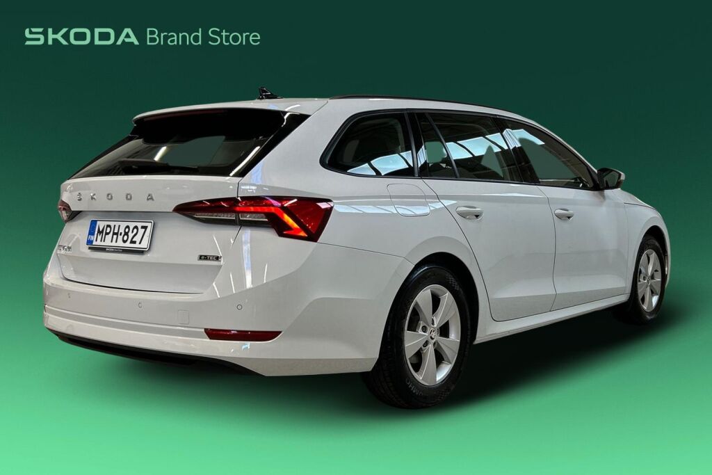Skoda Octavia 2023 Combi 1.5 TSI Ambition eTEC DSG Autom.