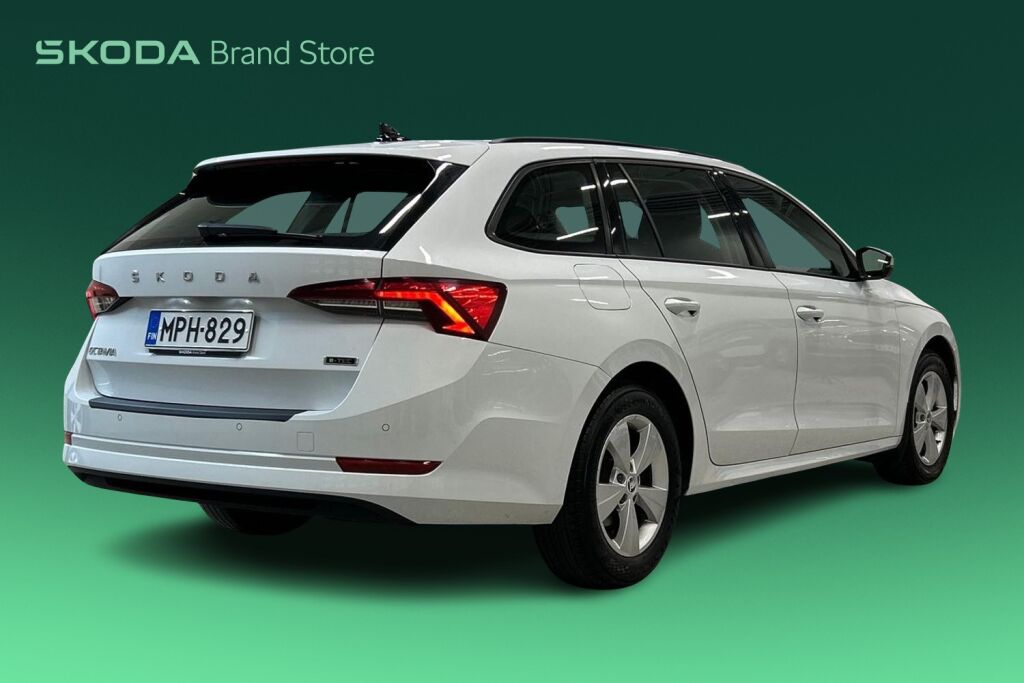Skoda Octavia 2023 Combi 1.5 TSI Ambition eTEC DSG Autom.