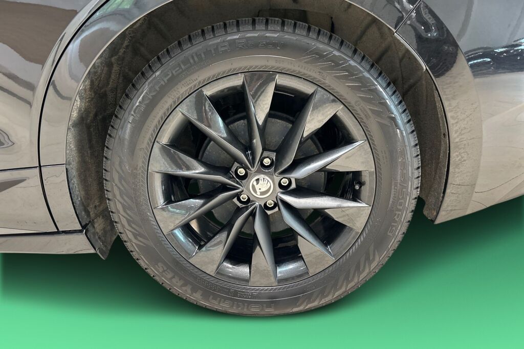 Skoda Enyaq 2023 Coupe 80x 4x4 SportLine iV