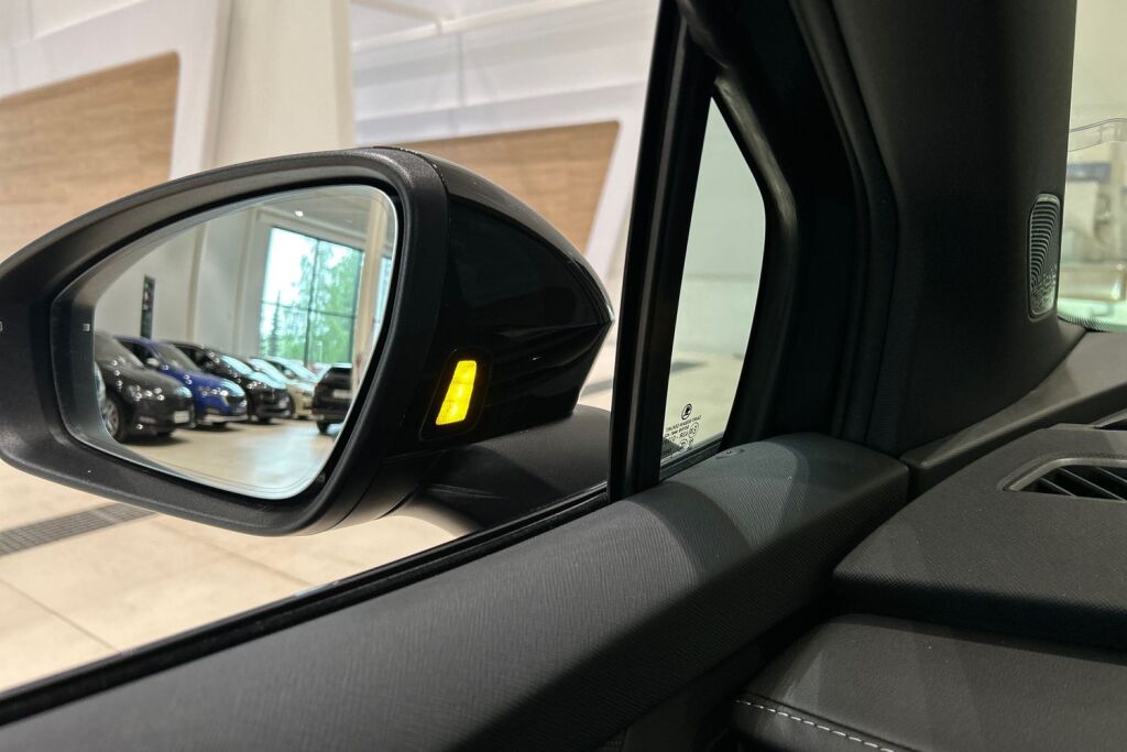 Skoda Enyaq 2023 Coupe 80x 4x4 SportLine iV