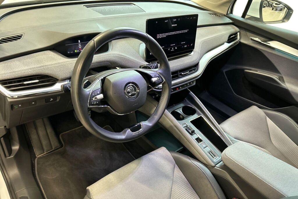 Skoda Enyaq 2023 80x 4x4 iV