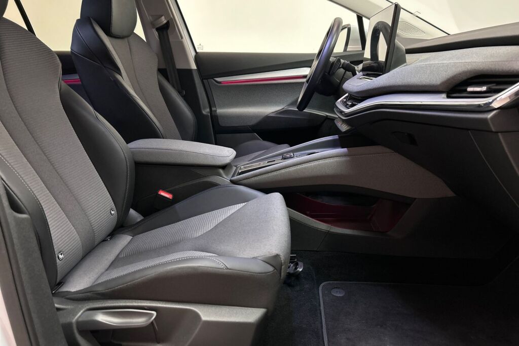 Skoda Enyaq 2023 80x 4x4 iV