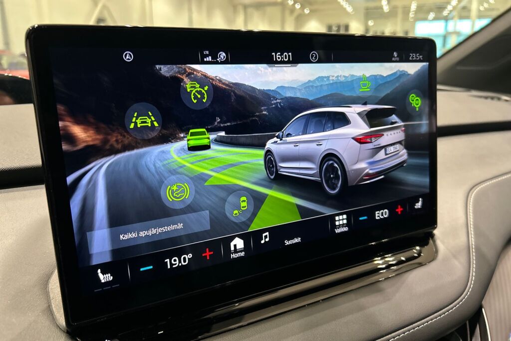 Skoda Enyaq 2023 80x 4x4 SportLine iV