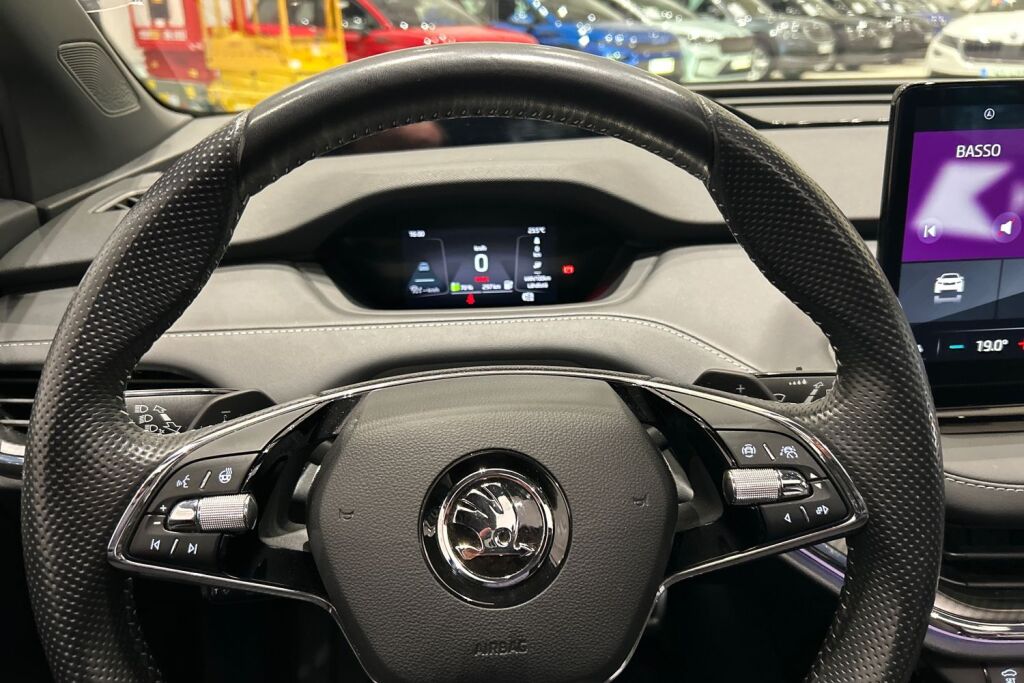 Skoda Enyaq 2023 80x 4x4 SportLine iV