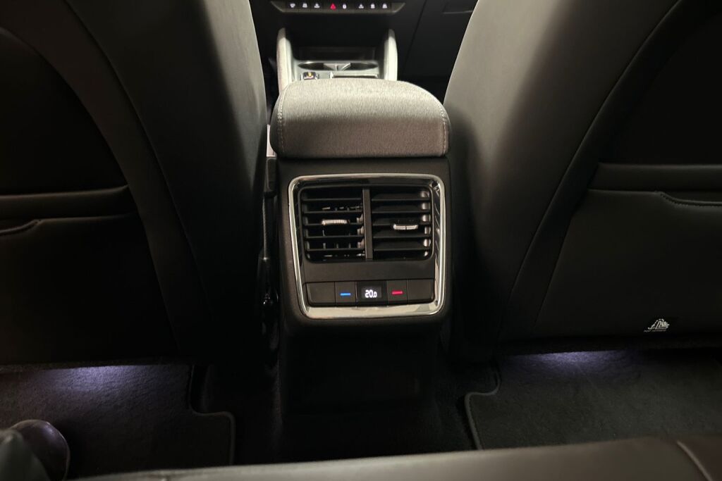 Skoda Enyaq 2023 80x 4x4 iV