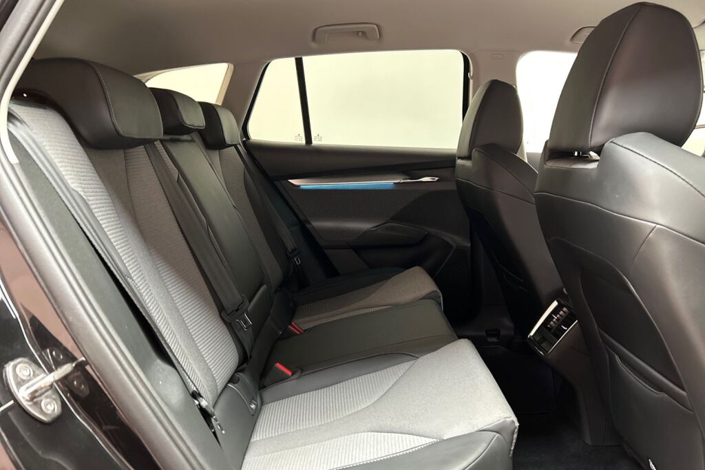 Skoda Enyaq 2023 80x 4x4 iV