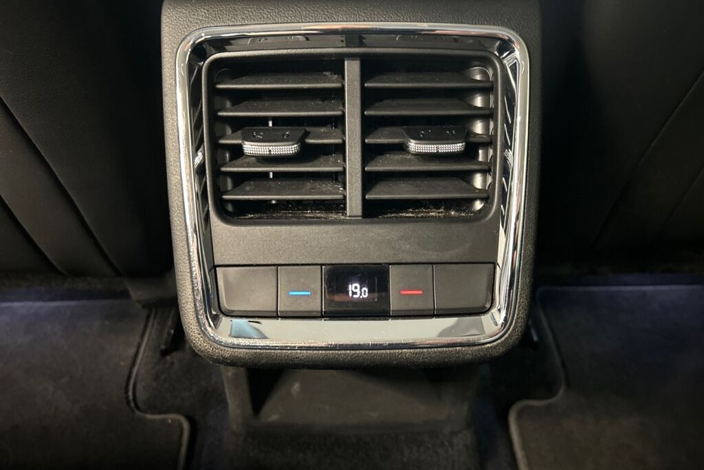 Skoda Enyaq 2023 80x 4x4 iV