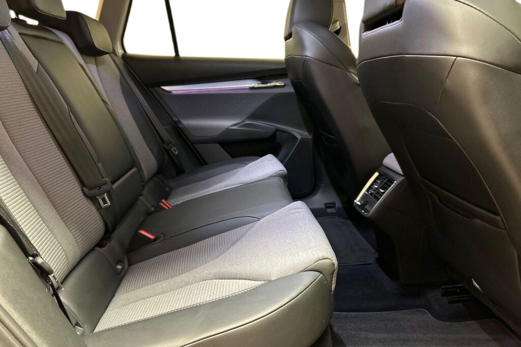 Skoda Enyaq 2023 80x 4x4 iV