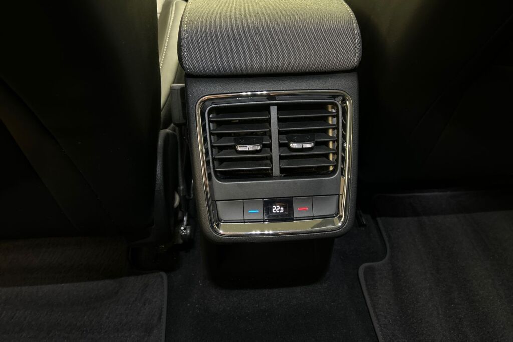 Skoda Enyaq 2023 80x 4x4 iV