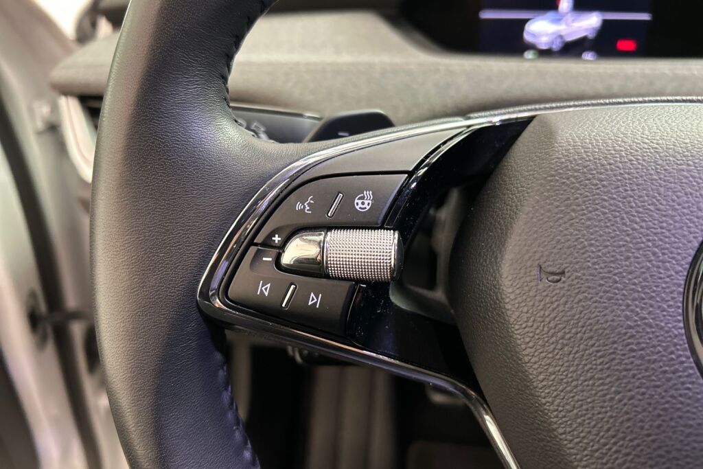 Skoda Enyaq 2023 80x 4x4 iV