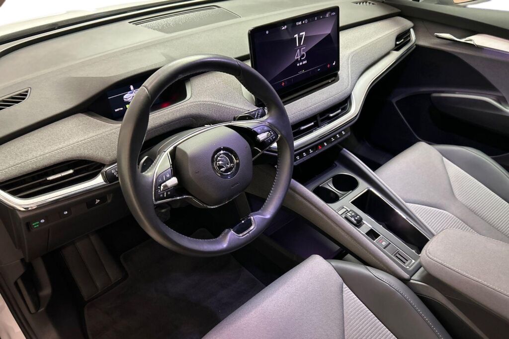 Skoda Enyaq 2023 80x 4x4 iV