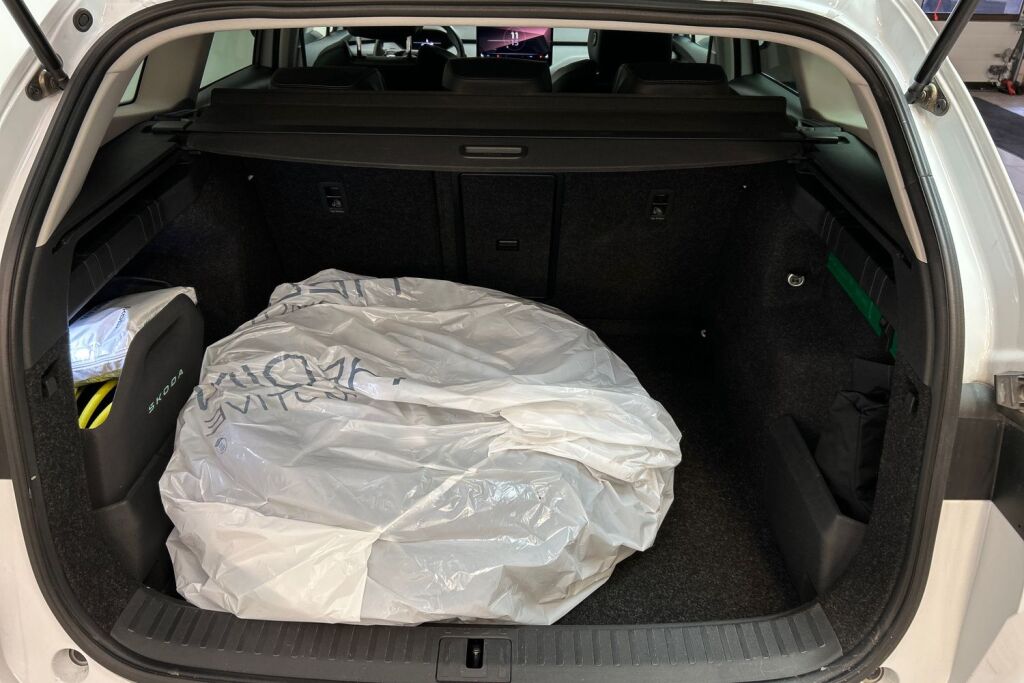 Skoda Enyaq 2023 80x 4x4 iV