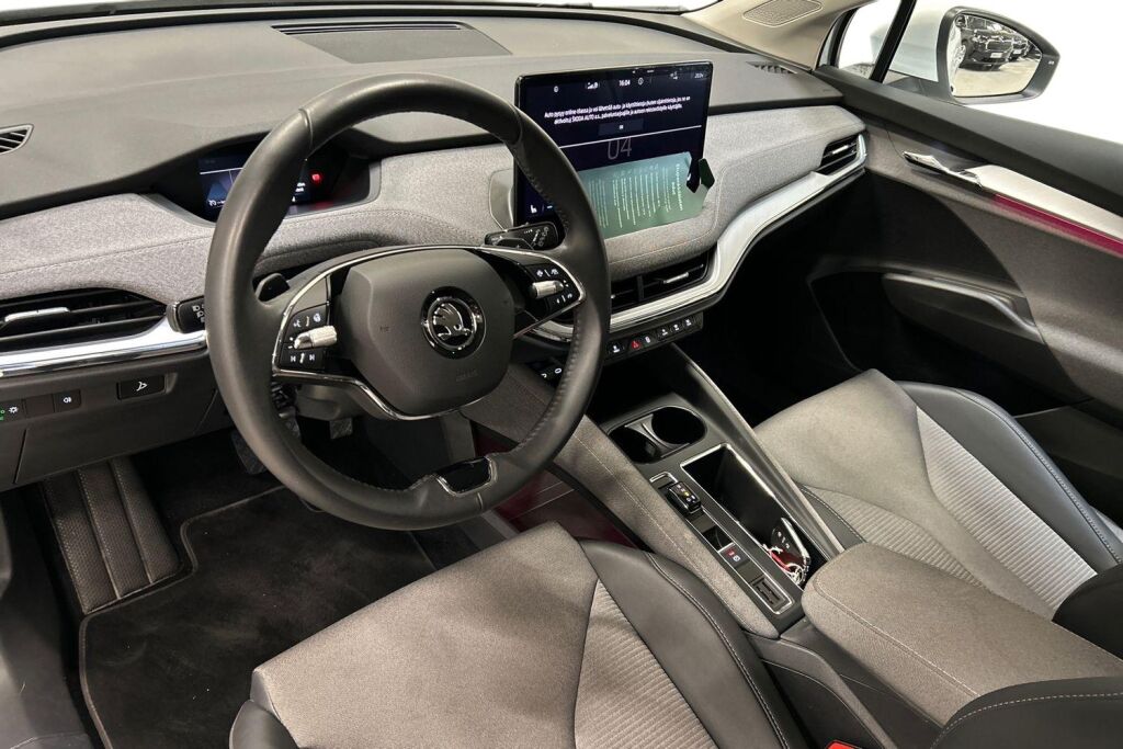 Skoda Enyaq 2023 80x 4x4 iV