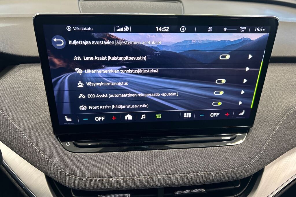 SKODA Enyaq 2023 80x 4x4 iV