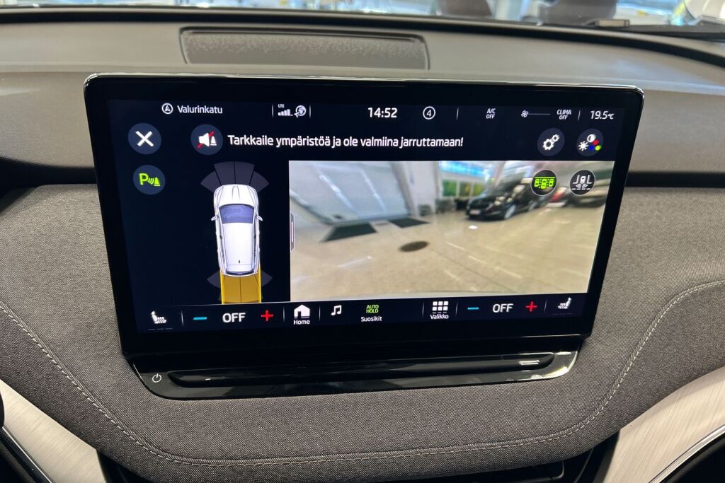 SKODA Enyaq 2023 80x 4x4 iV