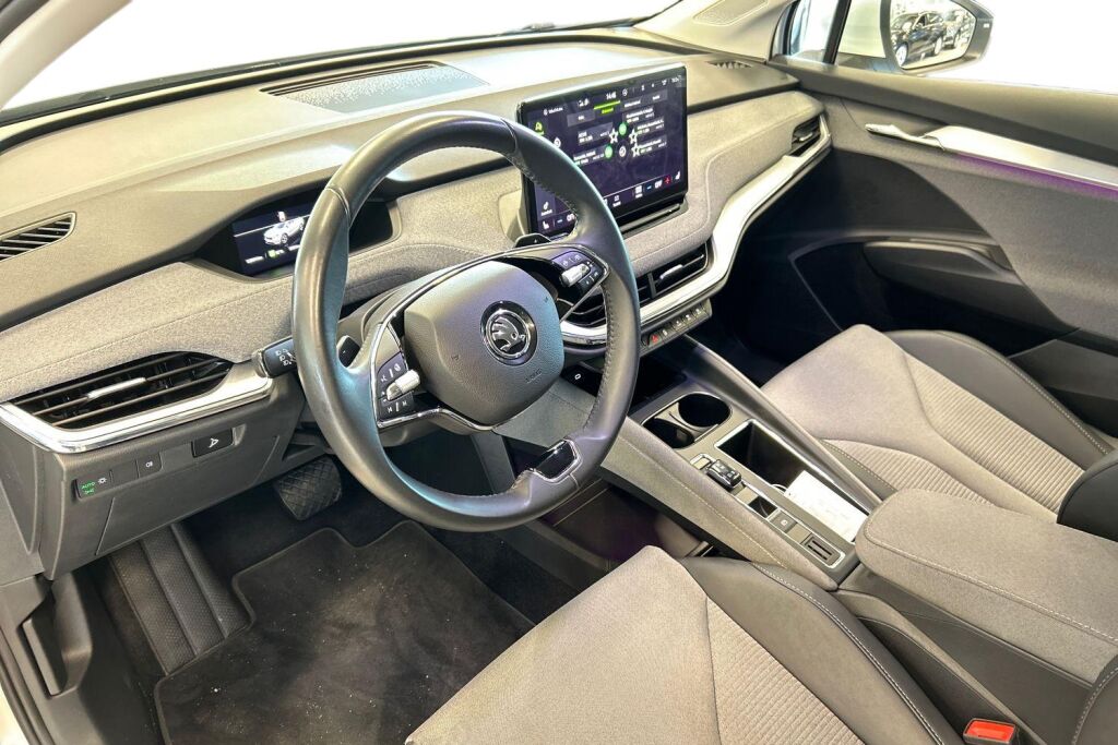SKODA Enyaq 2023 80x 4x4 iV