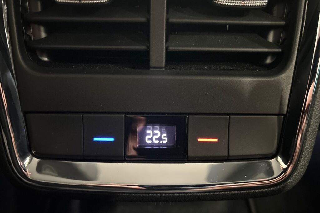 Skoda Enyaq 2023 80x 4x4 iV