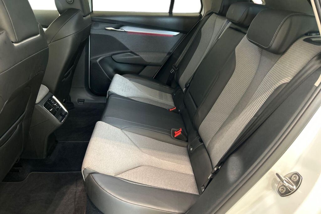 Skoda Enyaq 2023 80x 4x4 iV