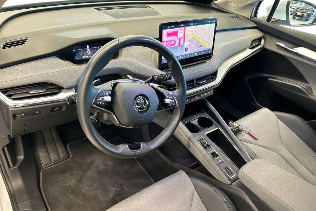 SKODA Enyaq 2023 80x 4x4 iV