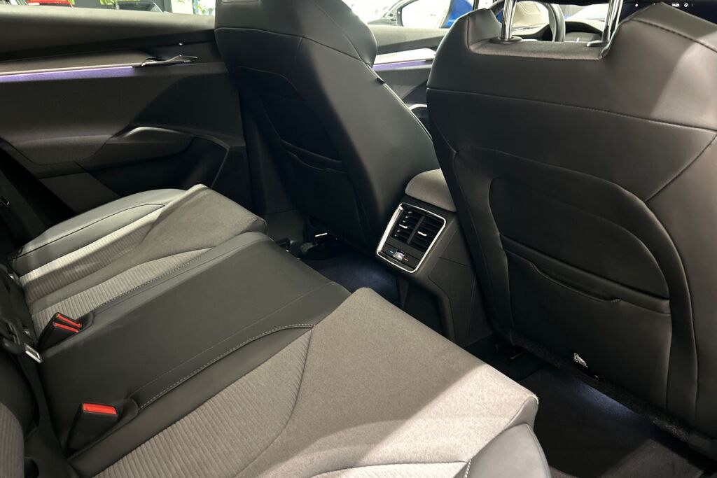 Skoda Enyaq 2023 80x 4x4 iV