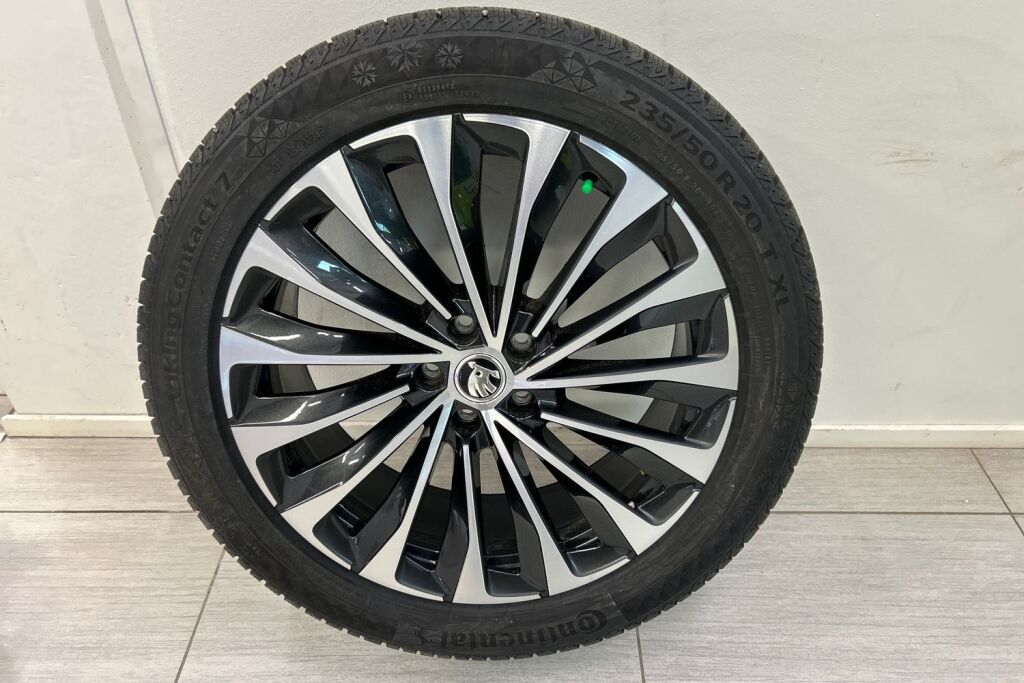 Skoda Enyaq 2023 Coupe 80x 4x4 RS iV